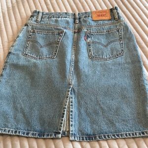 Levi’s denim jean skirt.
